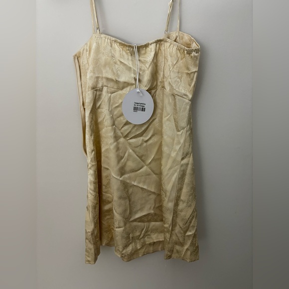 Princess Polly Champagne Pop Mini Dress Size 6 NEW WITH TAGS - Picture 2 of 3